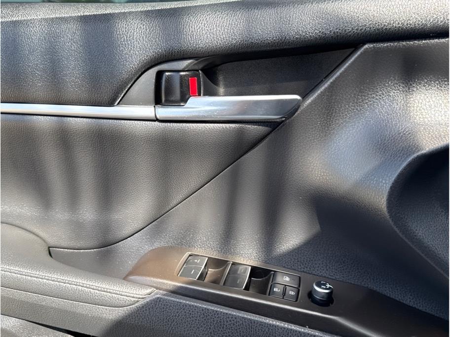 2022 Toyota Camry XSE - Photo 15