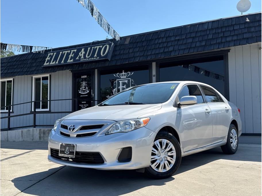 2011 Toyota Corolla Base's photo