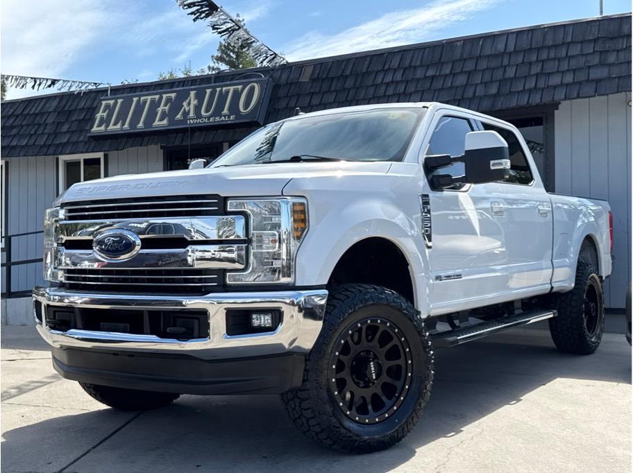 2019 Ford F-250 Lariat 4x4 Crew Cab 8' Box's photo
