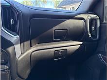 Vehicle Thumb #12