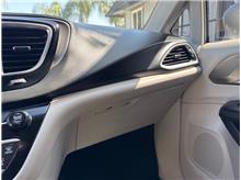 Vehicle Thumb #13