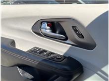 Vehicle Thumb #15