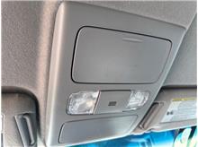 Vehicle Thumb #14