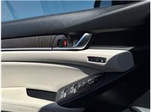 Vehicle Thumb #13