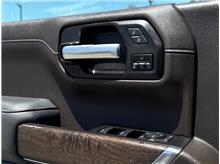 Vehicle Thumb #14