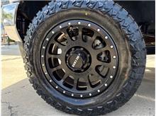 Vehicle Thumb #9