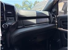 Vehicle Thumb #16