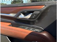 Vehicle Thumb #17