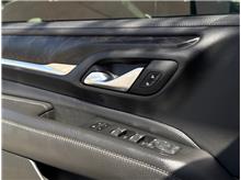 Vehicle Thumb #17
