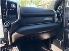 Vehicle Thumb #18