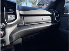 Vehicle Thumb #14