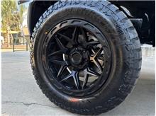 Vehicle Thumb #8