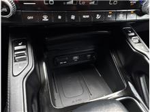 Vehicle Thumb #18