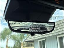 Vehicle Thumb #19