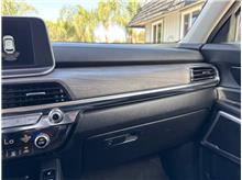 Vehicle Thumb #14