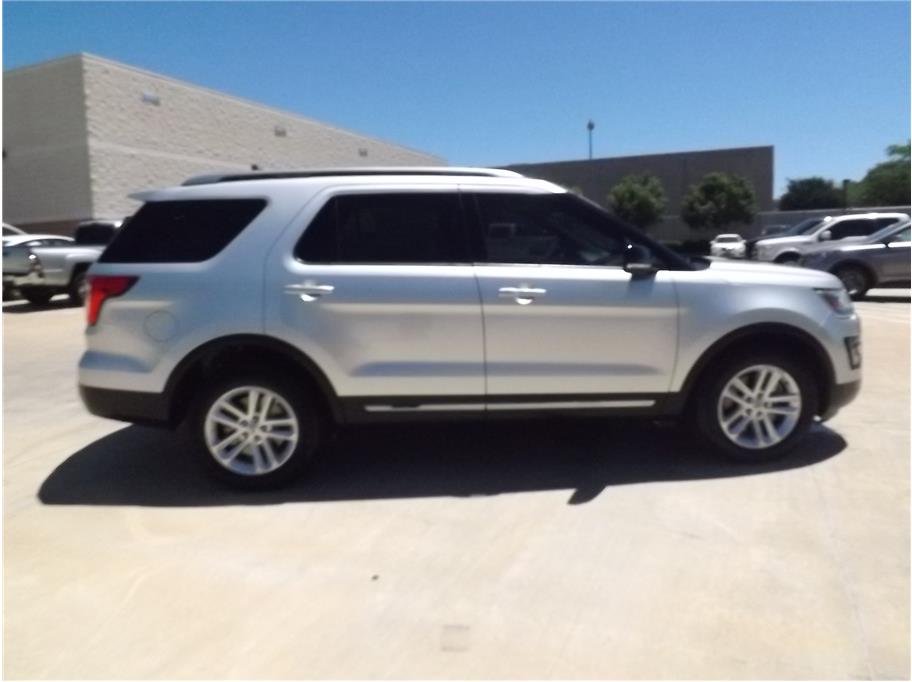 16 Ford Explorer From Barrett Motors