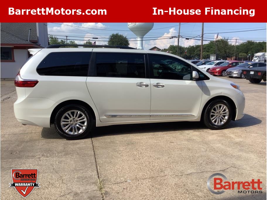 2017 Toyota Sienna from Barrett Motors - Greenville