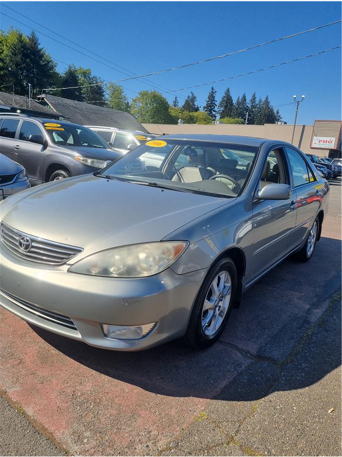 2006 Toyota Camry Standard 5AT's photo