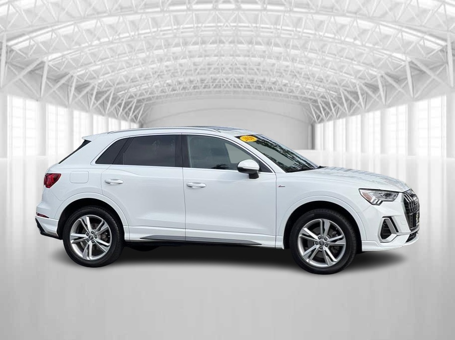 2020 Audi Q3 45 TFSI S Line Premium Plus quattro's photo