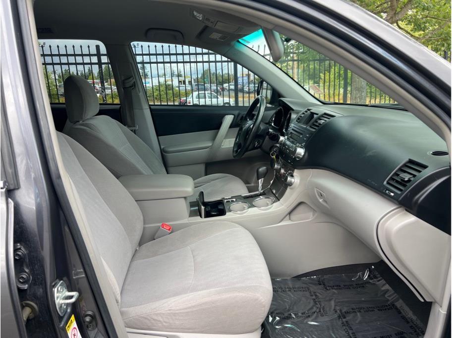 2012 Toyota Highlander SE - Photo 21