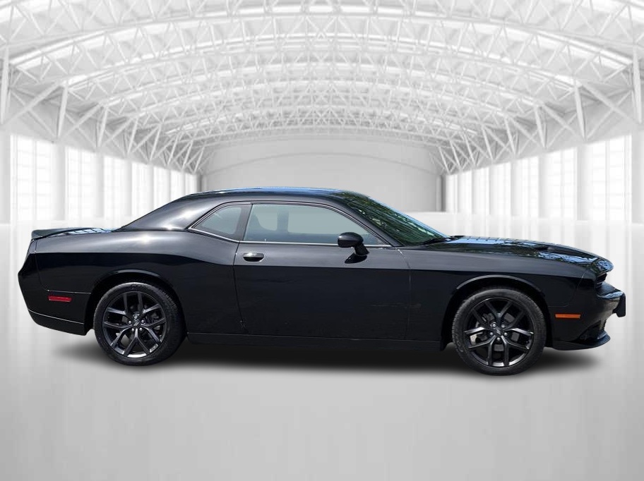 2021 Dodge Challenger SXT Auto's photo