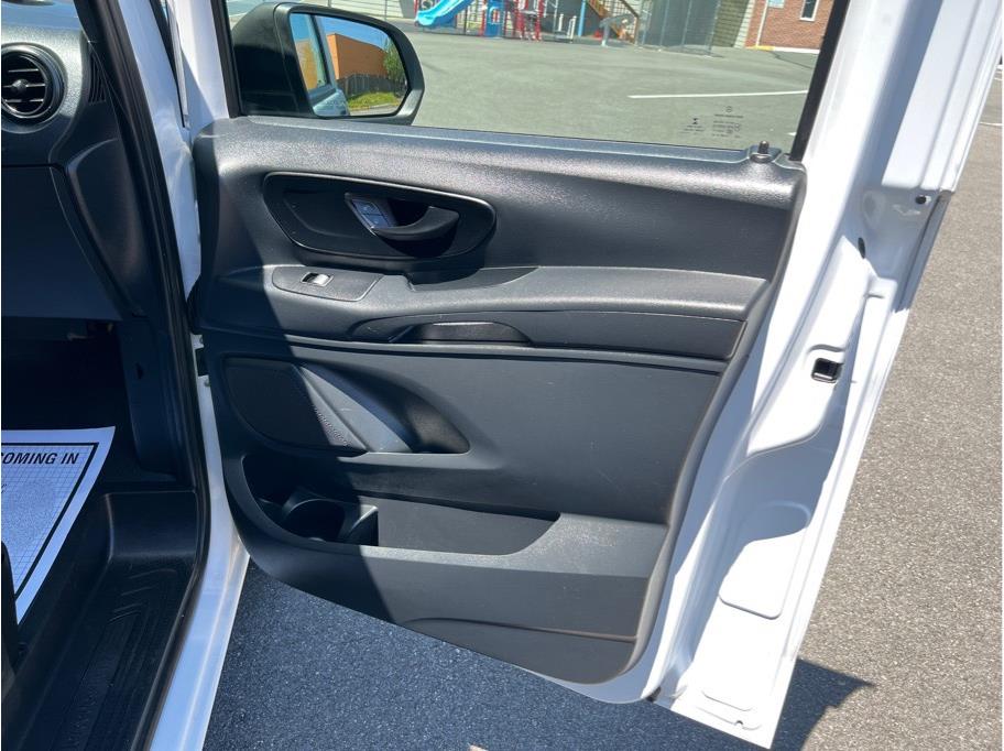 2017 Mercedes-Benz Metris Cargo Van Base - Photo 27