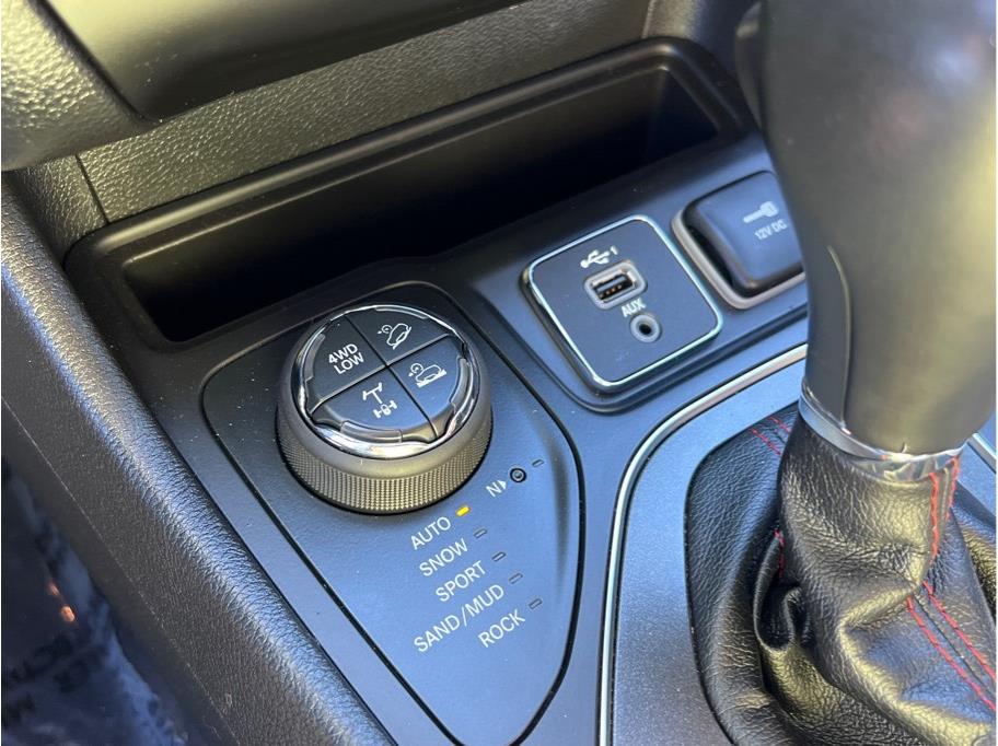 2020 Jeep Cherokee Trailhawk - Photo 14