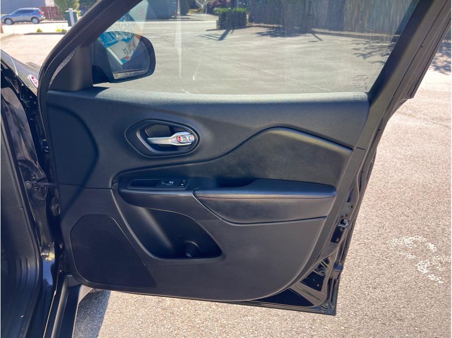 2020 Jeep Cherokee Trailhawk - Photo 26