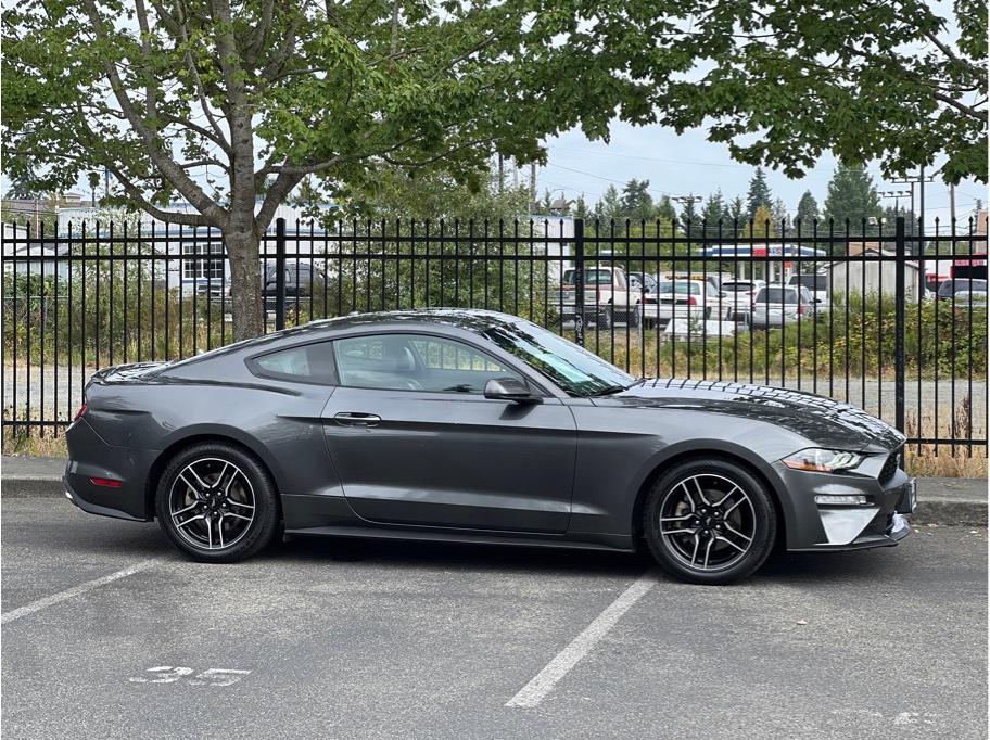 2020 Ford Mustang EcoBoost