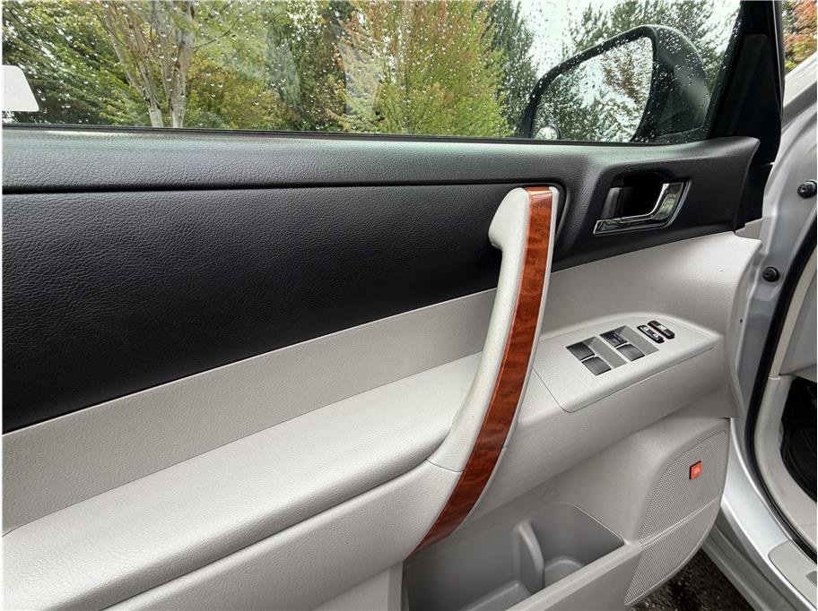 2009 Toyota Highlander Limited - Photo 16