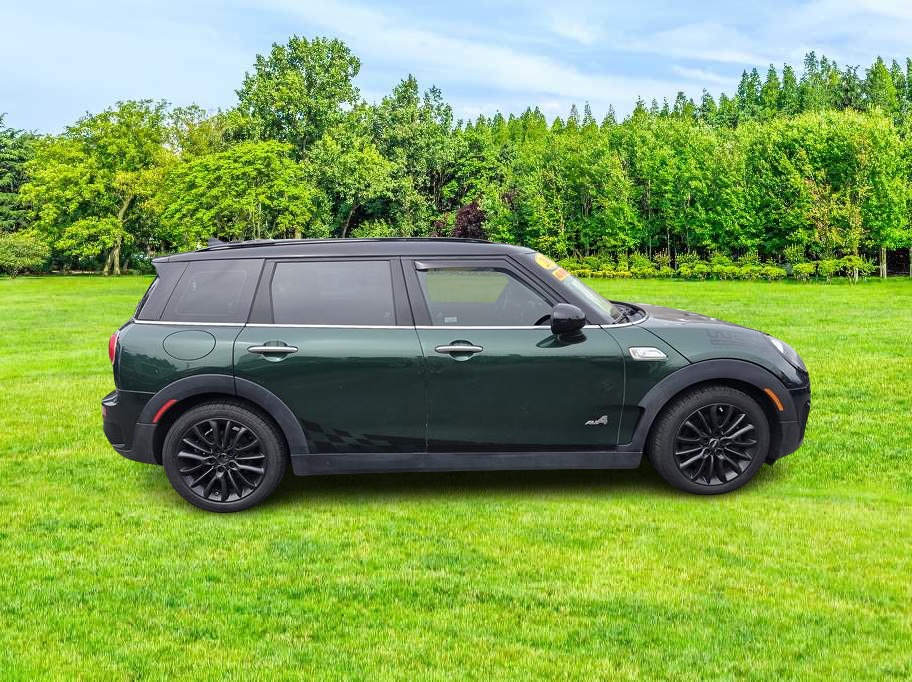 2017 MINI Clubman Cooper S ALL4's photo