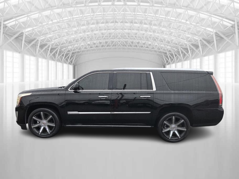 2015 Cadillac Escalade ESV 2WD Premium's photo