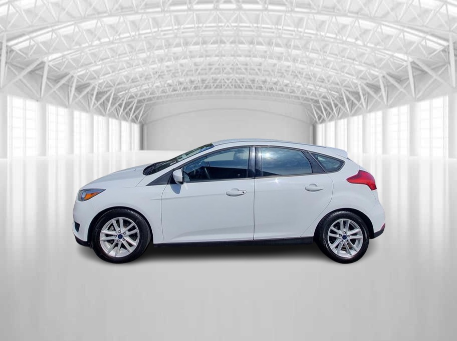 2018 Ford Focus Hatch SE's photo