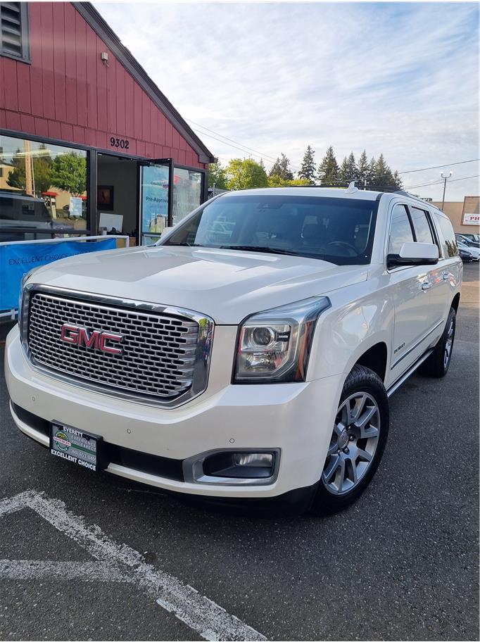 2015 GMC Yukon Denali AWD's photo
