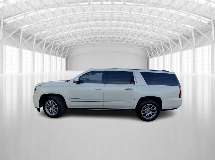 2015 GMC Yukon Denali AWD's photo