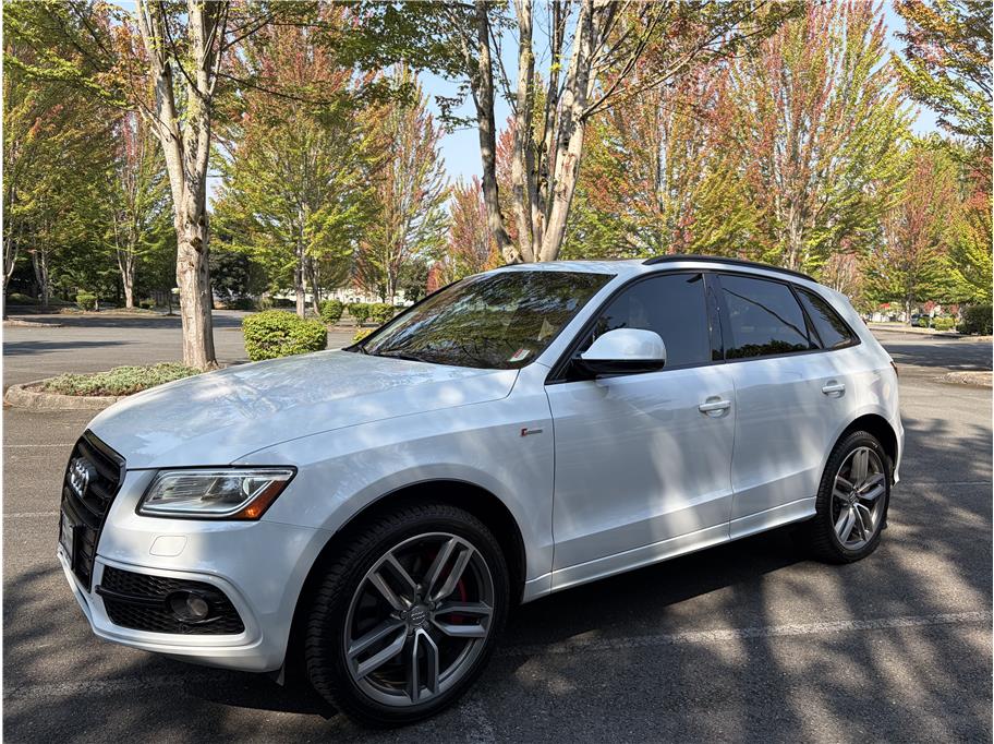 2016 Audi SQ5 Premium Plus