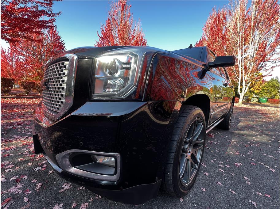2017 GMC Yukon