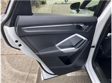 Vehicle Thumb #18