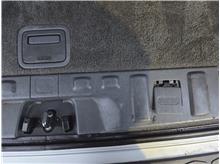Vehicle Thumb #17