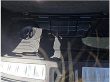 Vehicle Thumb #86