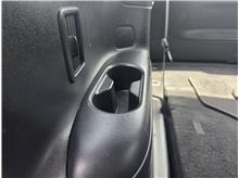 Vehicle Thumb #30