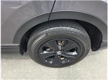 Vehicle Thumb #14