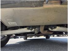 Vehicle Thumb #18