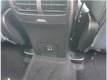 Vehicle Thumb #30