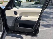 Vehicle Thumb #21