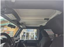 Vehicle Thumb #18