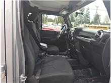 Vehicle Thumb #20