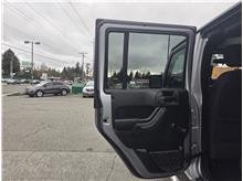 Vehicle Thumb #25