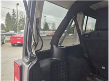 Vehicle Thumb #27