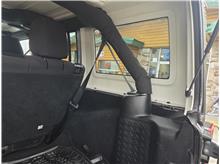 Vehicle Thumb #28